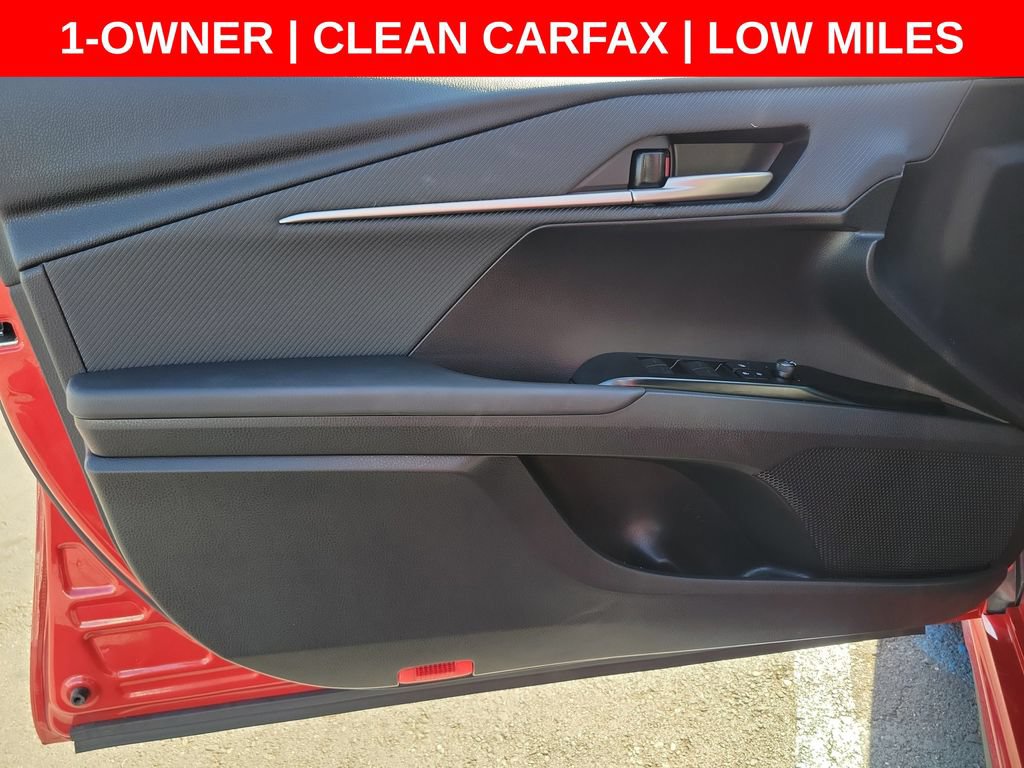 Used 2025 Toyota Camry SE FWD image 22