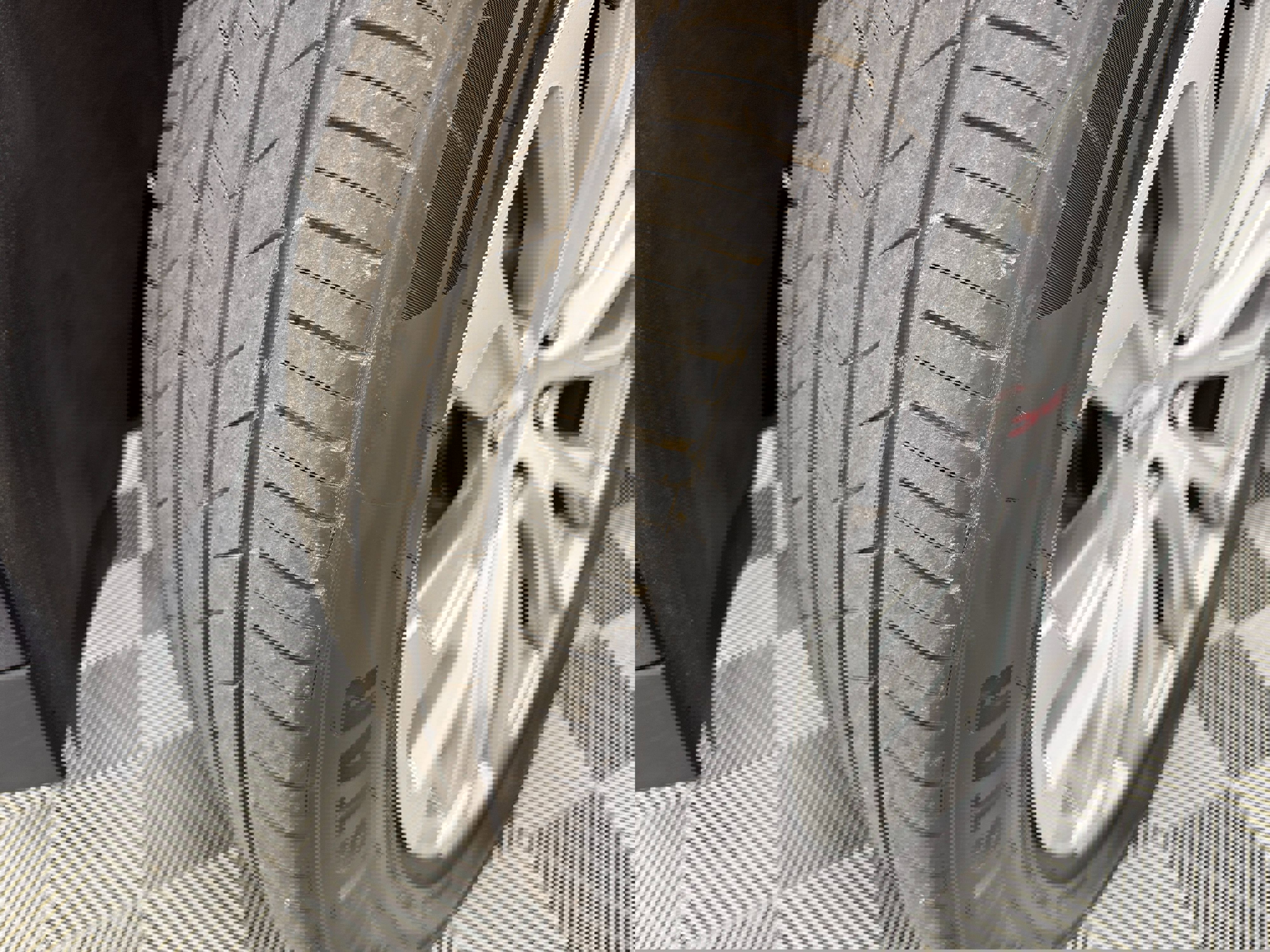 Used 2023 GMC Yukon Denali image 39