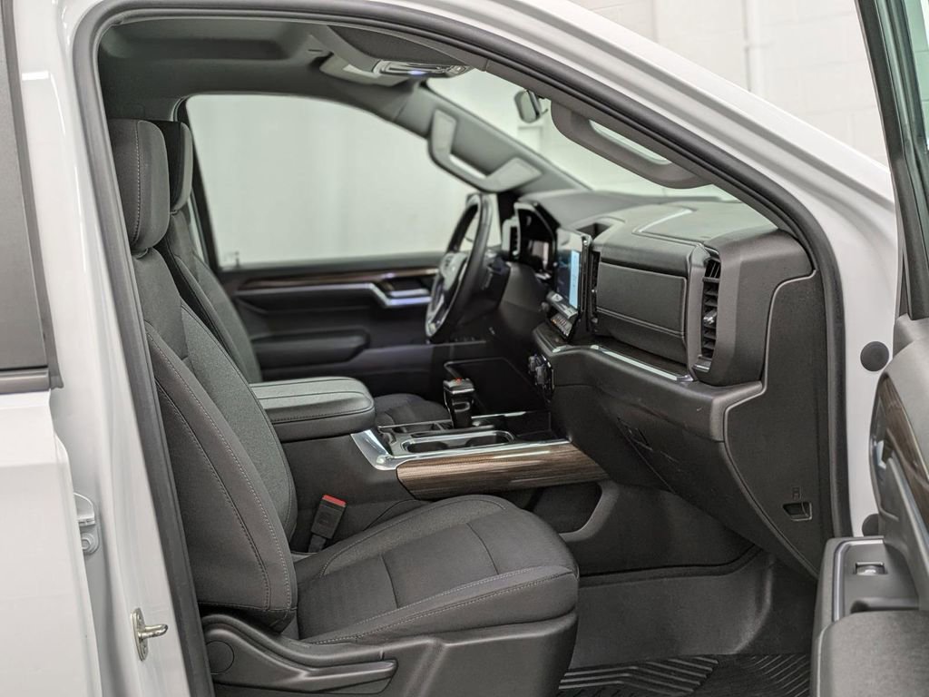 Used 2023 Chevrolet Silverado 1500 RST image 20