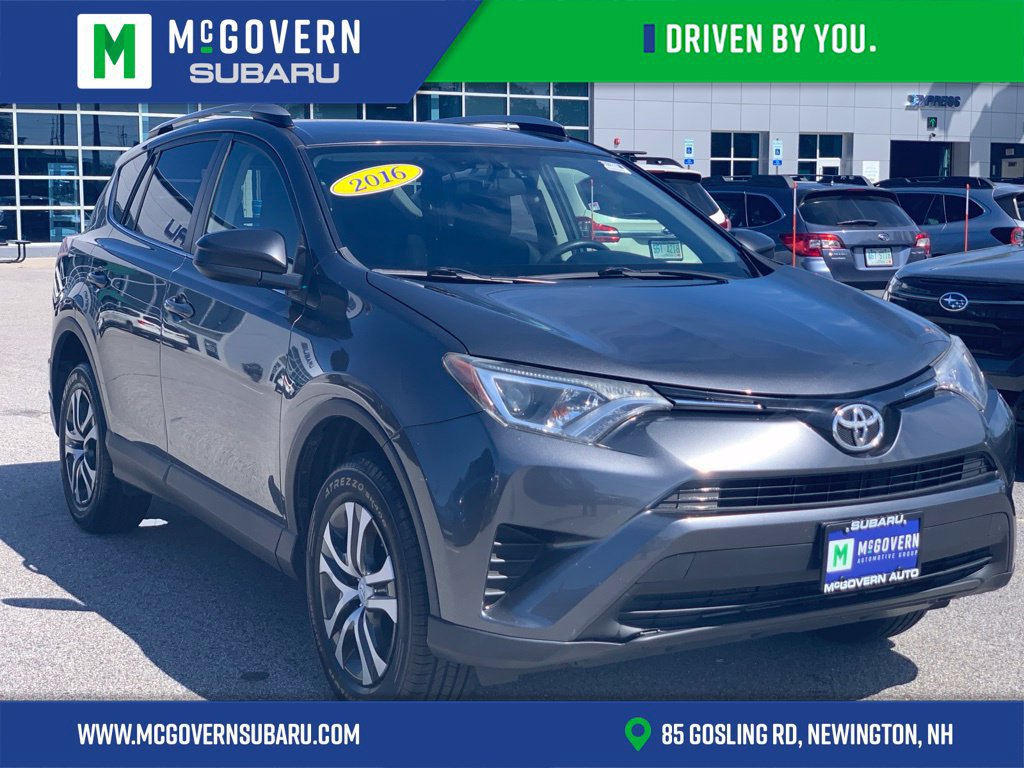 Used 2016 Toyota RAV4 LE AWD/4WD image 1