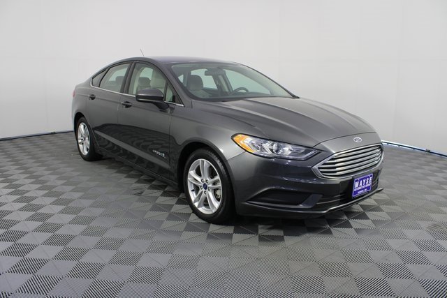 Used 2018 Ford Fusion S image 24