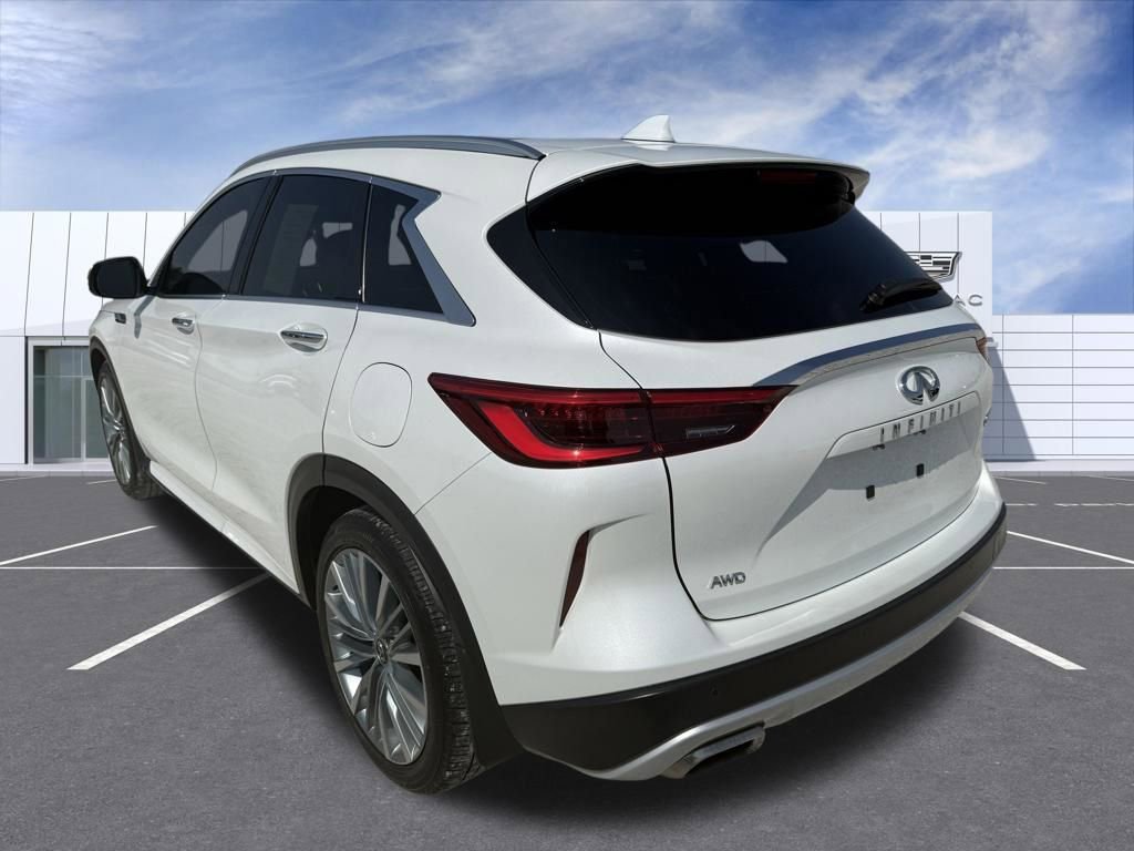 Used 2024 INFINITI QX50 Sensory image 4