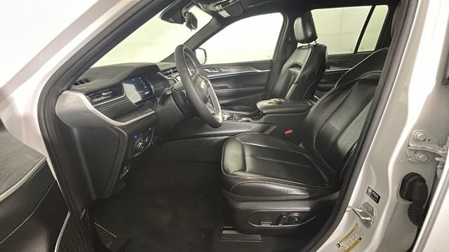 Used 2024 Jeep Grand Cherokee Limited 4xe AWD/4WD image 11