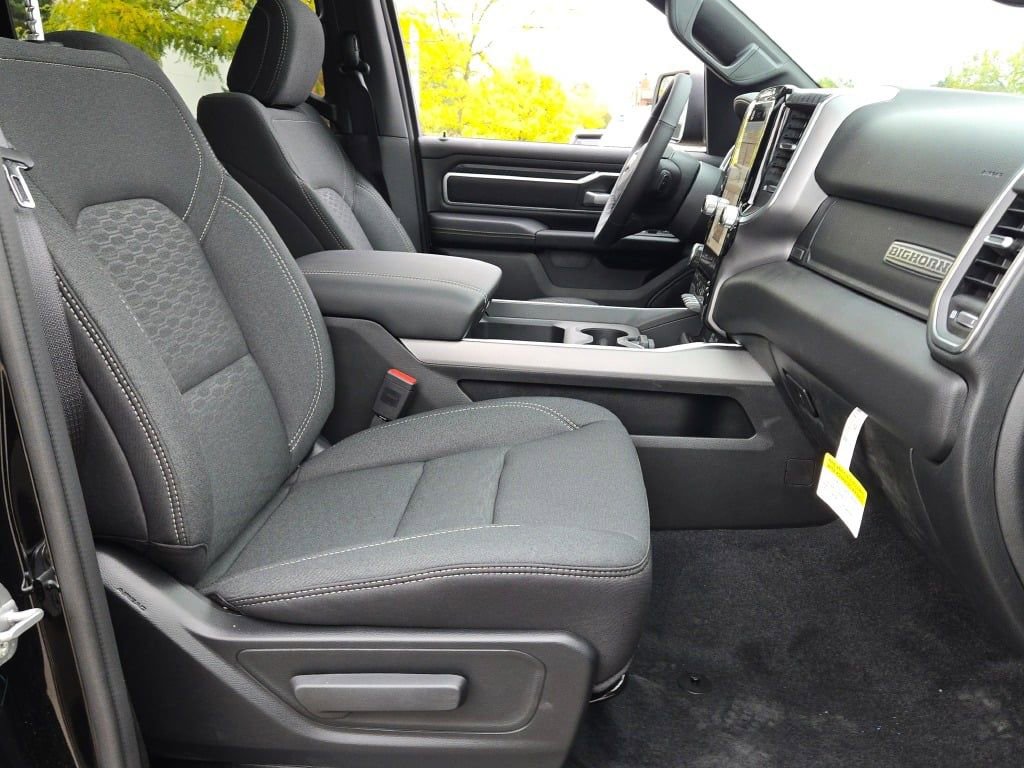 New 2026 RAM 1500 Big Horn AWD/4WD image 7