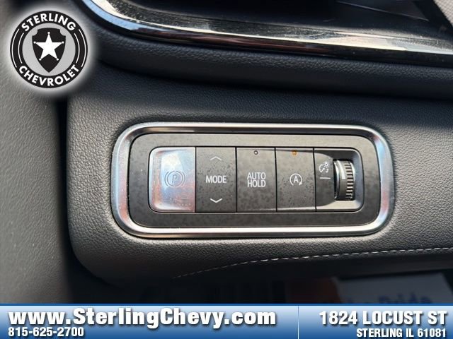 Used 2025 Buick Enclave Preferred image 18