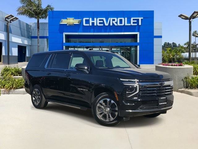 New 2026 Chevrolet Suburban LT w/ Comfort Package image 1