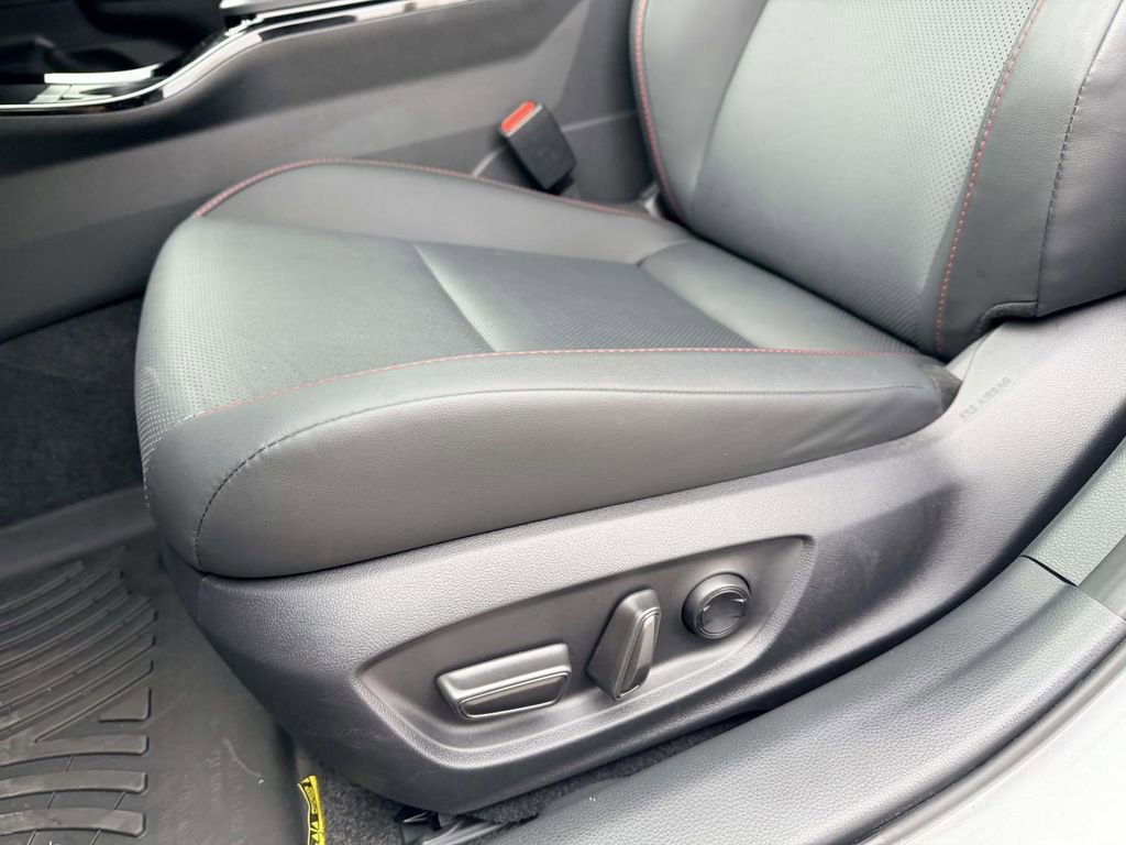 Used 2024 Toyota Prius Prime image 18