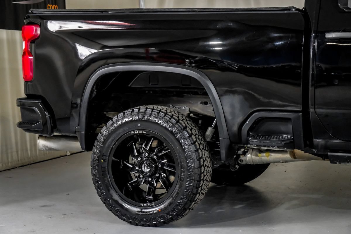 Used 2021 Chevrolet Silverado 2500 Custom w/ Custom Value Package AWD/4WD image 7