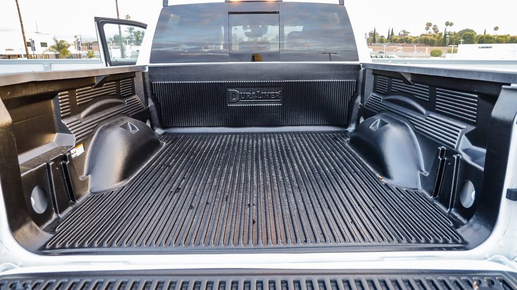 Used 2026 RAM 1500 Laramie AWD/4WD image 29