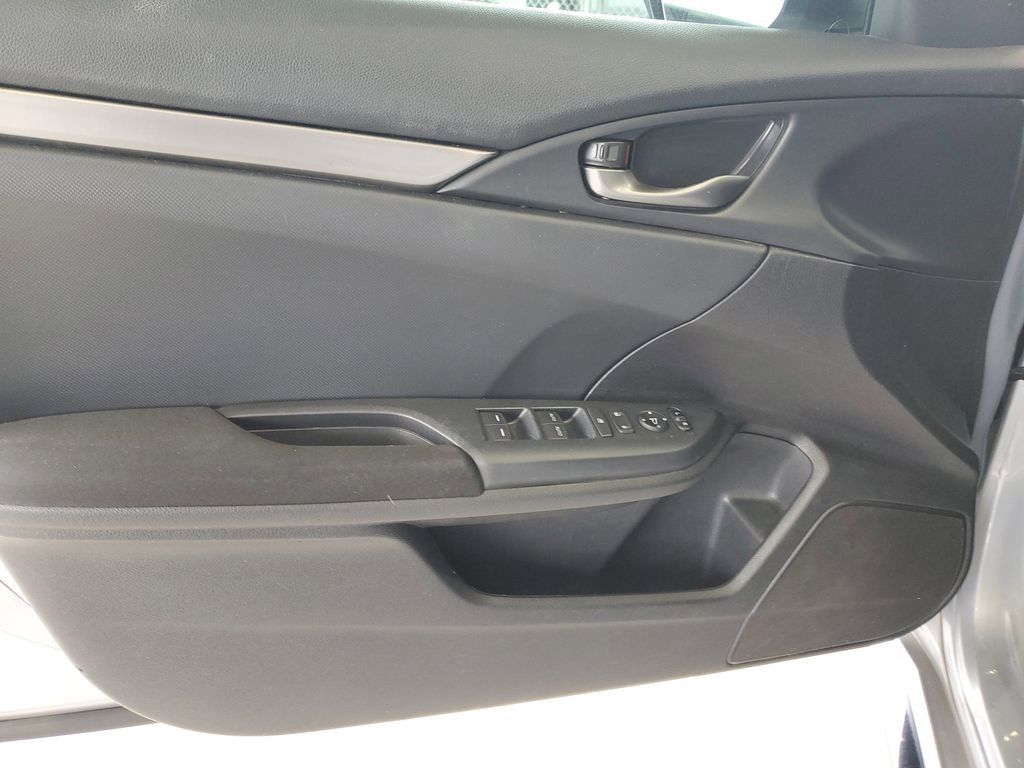 Used 2018 Honda Civic Sport image 20