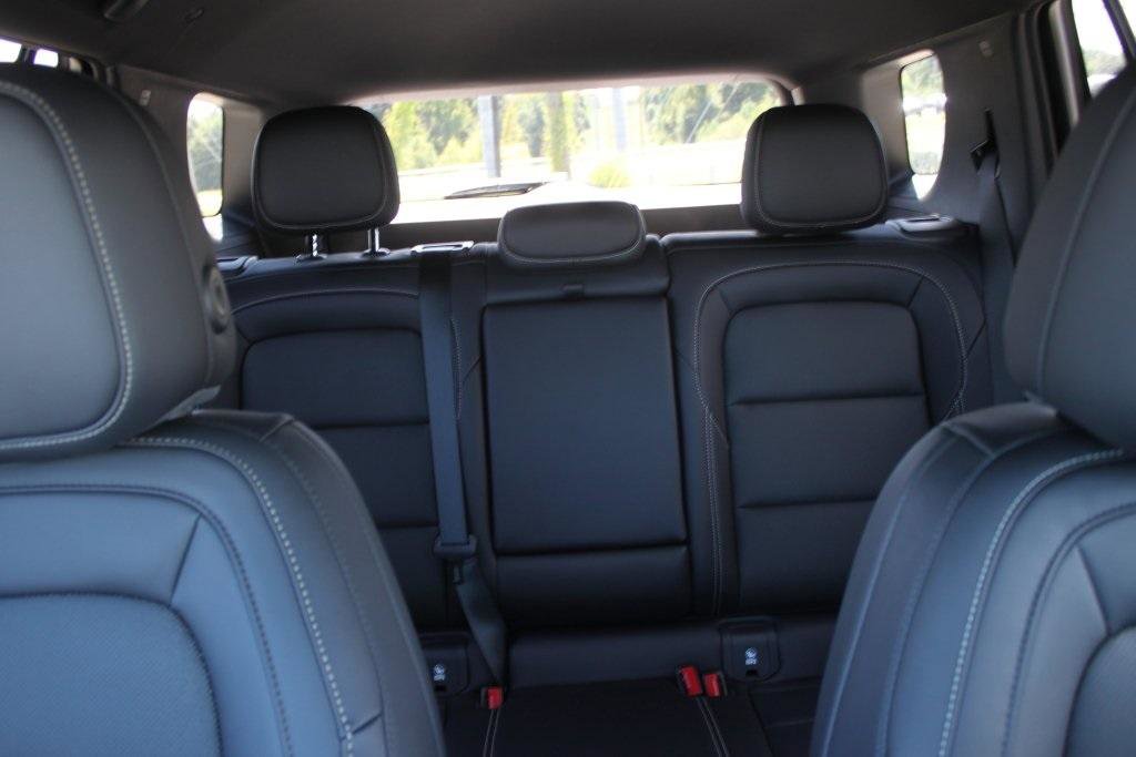 New 2026 GMC Terrain Elevation w/ Elevation Premium Package image 8