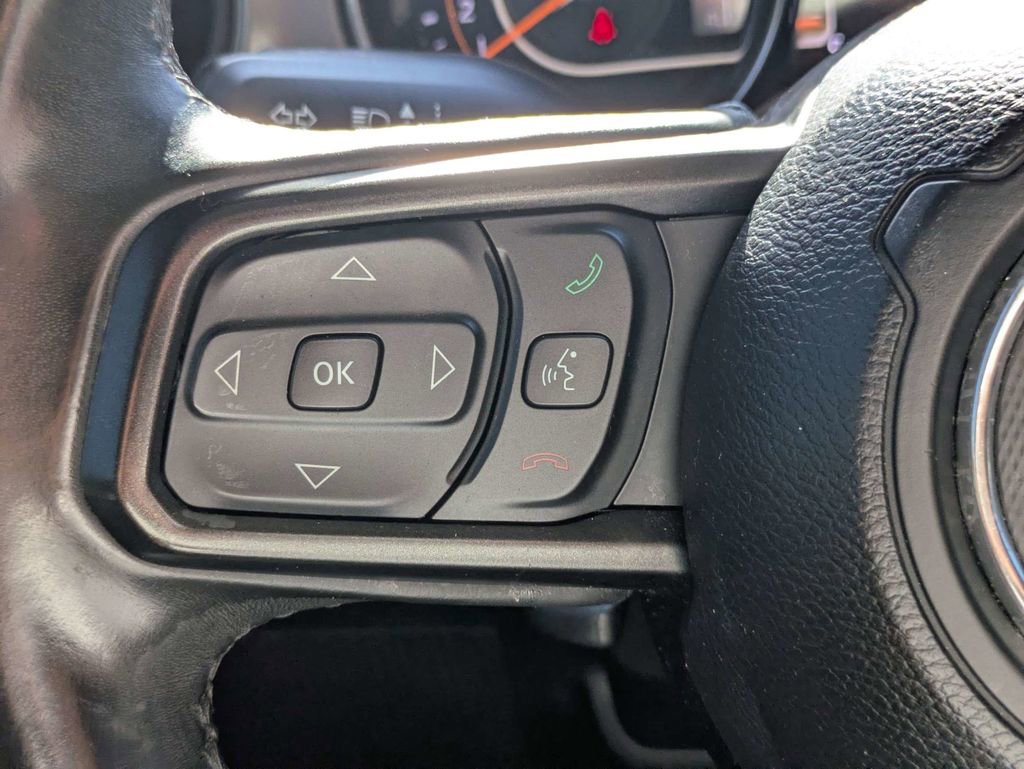 Used 2018 Jeep Wrangler Unlimited Sport S AWD/4WD image 24