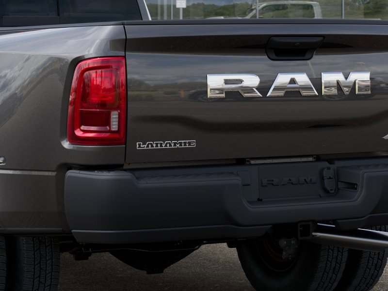 New 2026 RAM 3500 Laramie AWD/4WD image 13