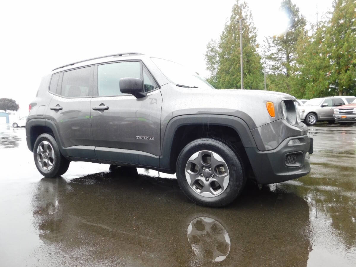Used 2017 Jeep Renegade Sport w/ Power & Air Group image 1
