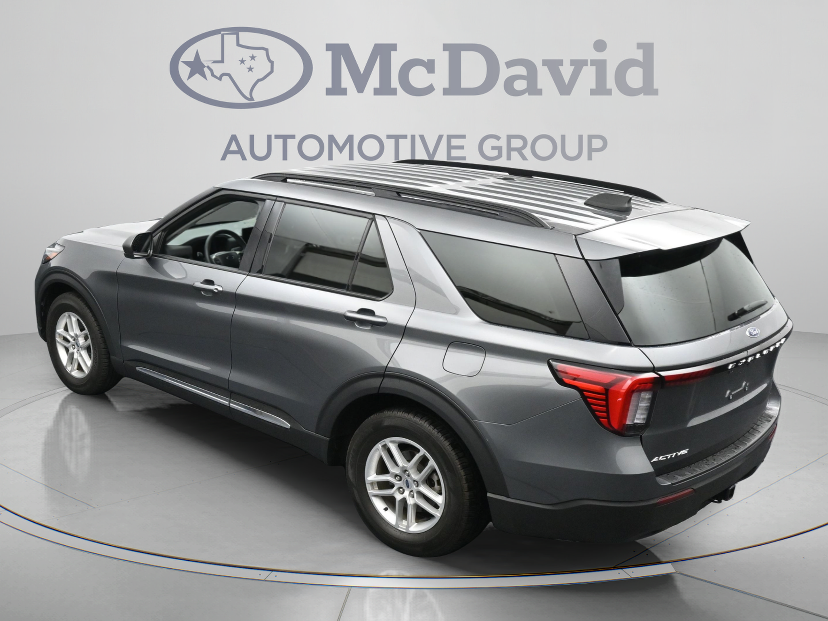Used 2025 Ford Explorer Active RWD image 37