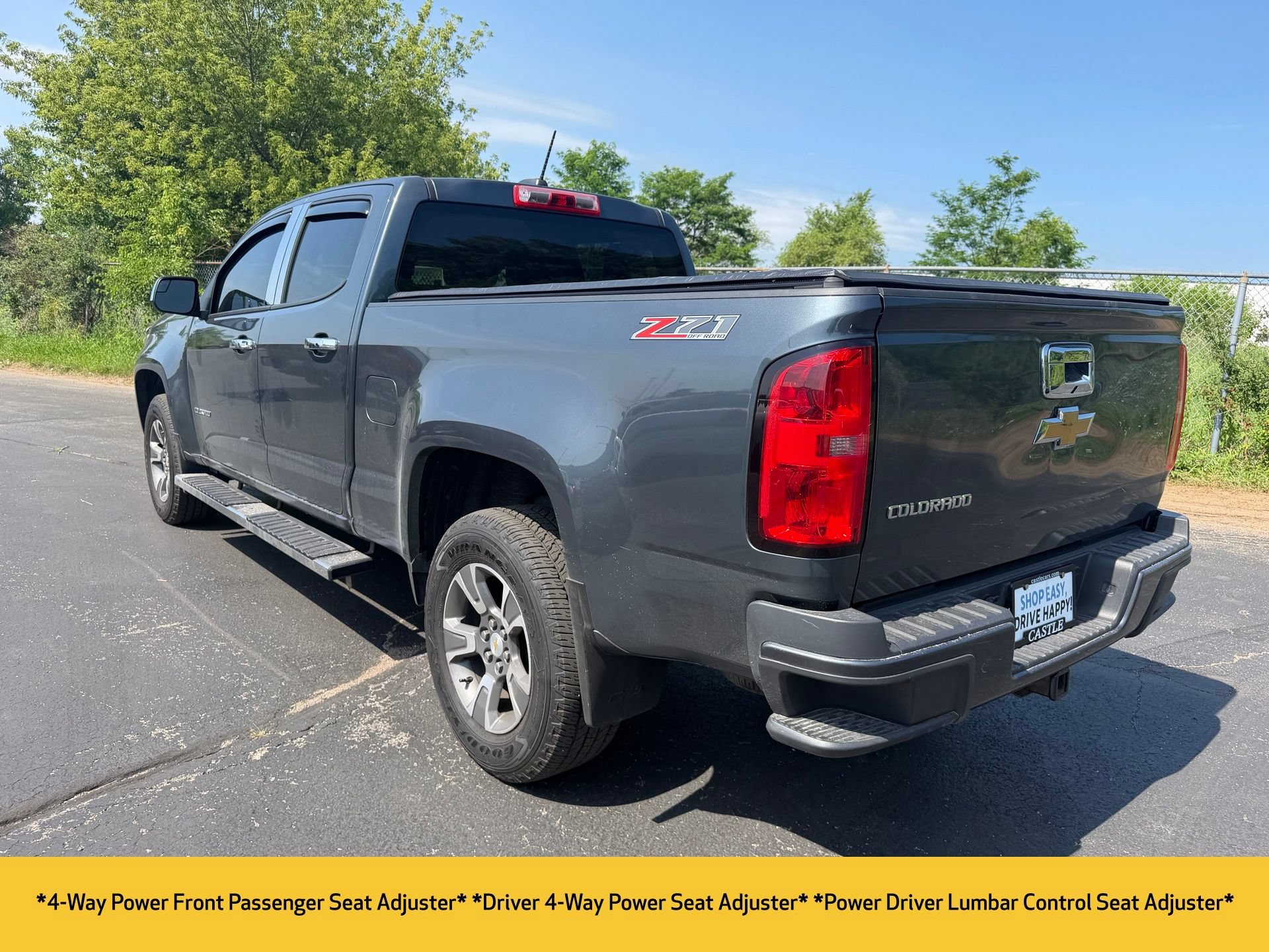 Used 2015 Chevrolet Colorado Z71 w/ LPO, Gearon Divider Package AWD/4WD image 10