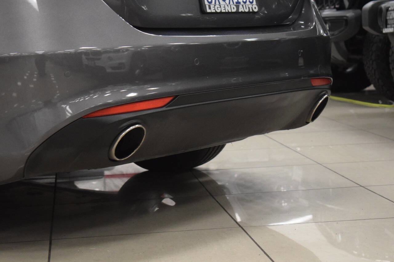 Used 2021 Alfa Romeo Giulia Sprint w/ Nero Edizione image 16