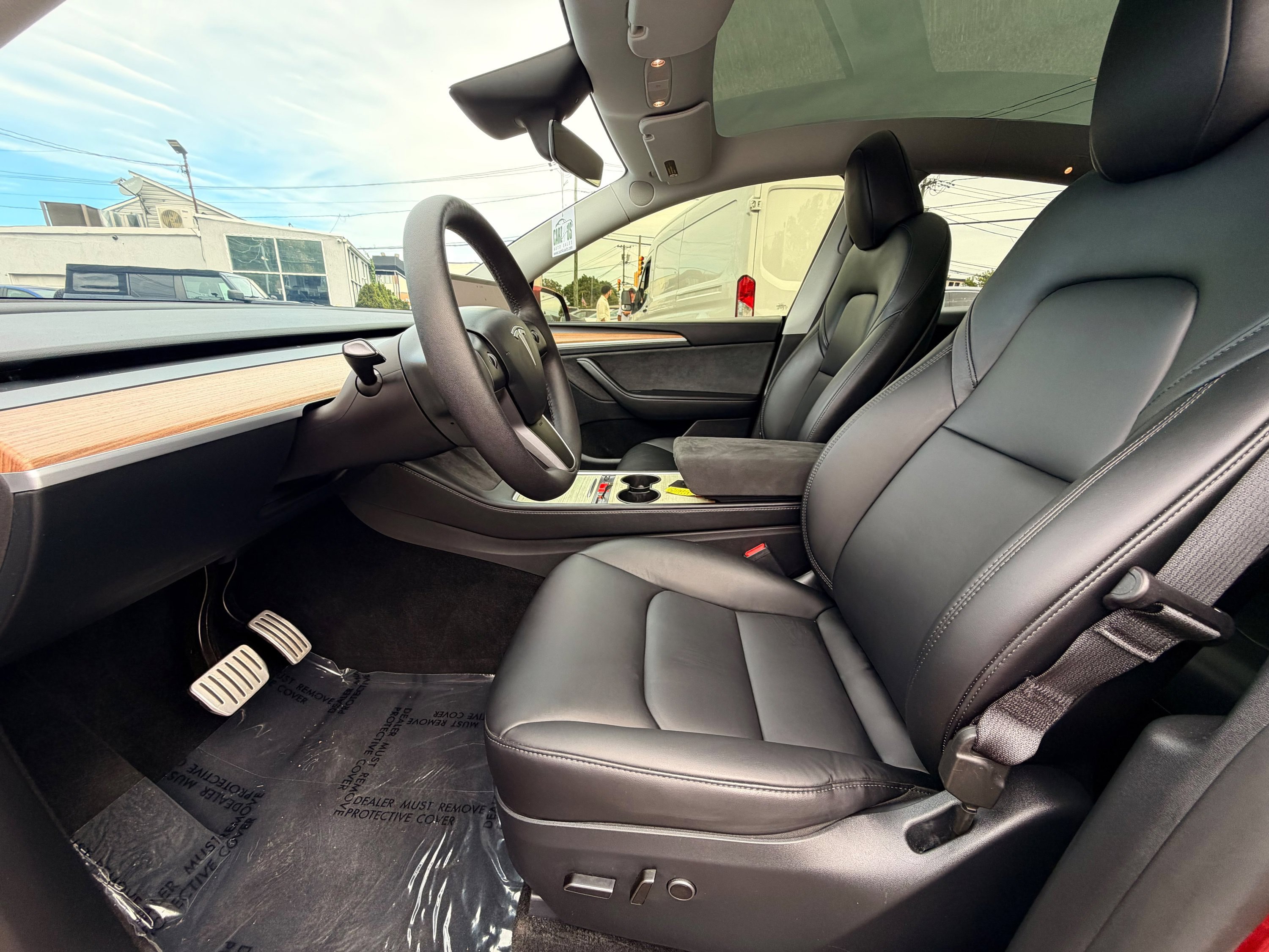Used 2024 Tesla Model Y Performance AWD/4WD image 14