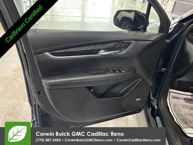 Used 2021 Cadillac XT6 Premium Luxury AWD/4WD image 13