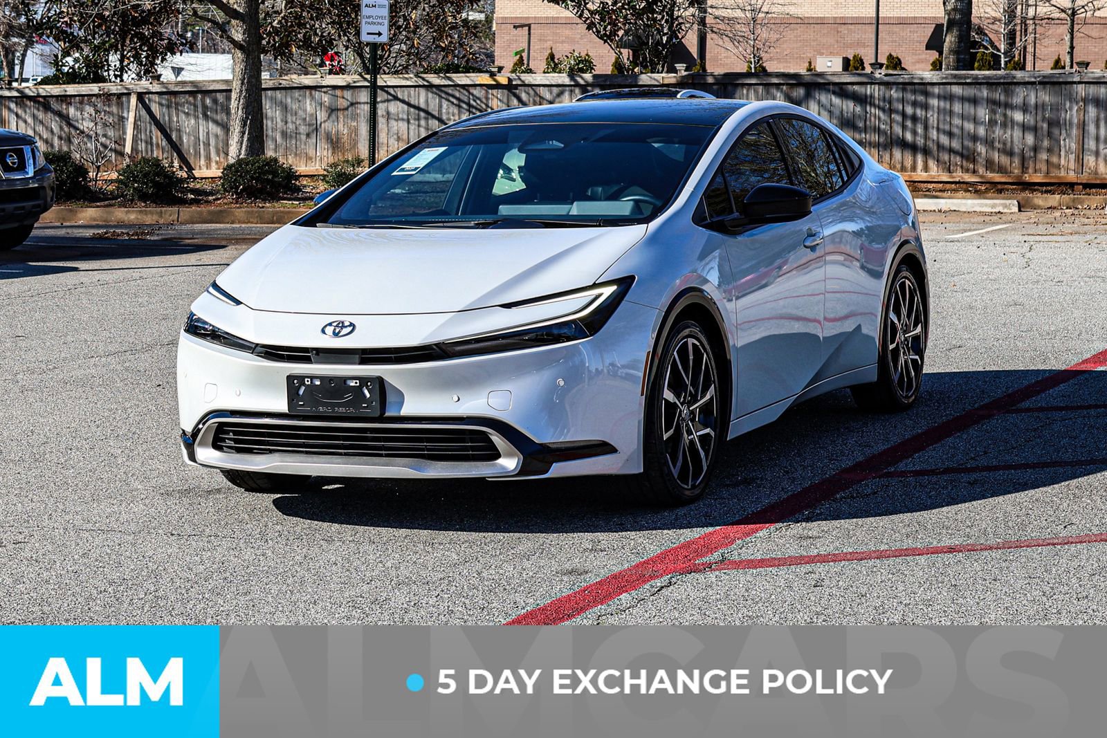 Used 2024 Toyota Prius Prime Premium w/ Advanced Technology Package FWD image 4