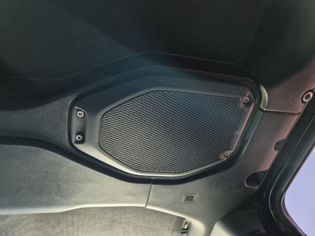 Used 2018 Jeep Wrangler Unlimited Rubicon image 50