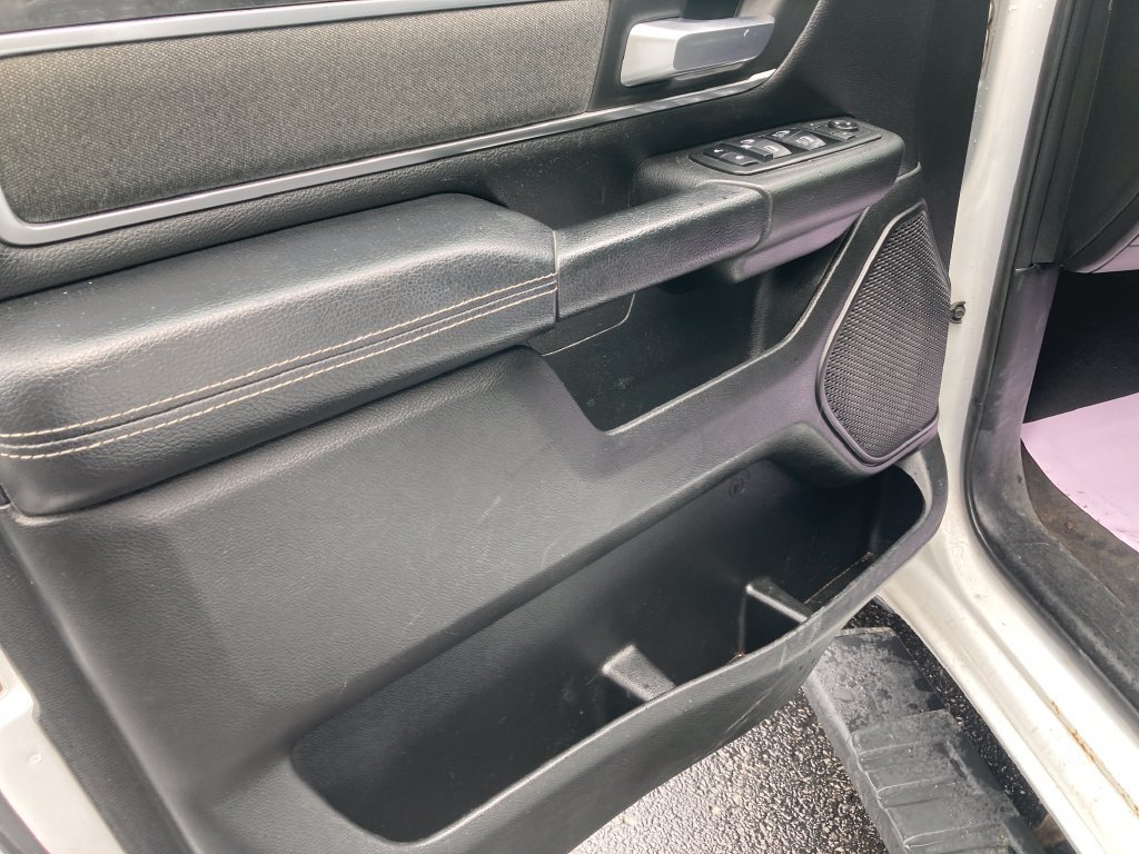 Used 2019 RAM 1500 Big Horn AWD/4WD image 13