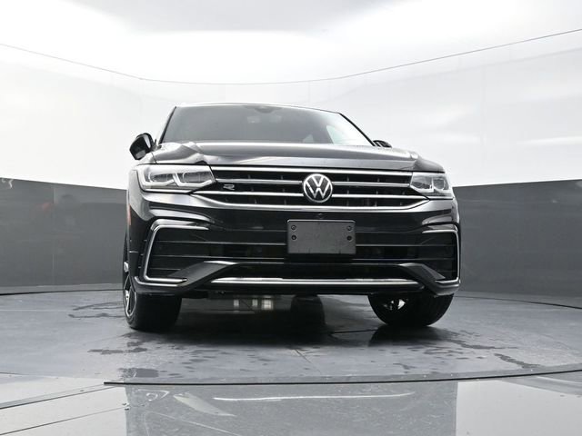 Used 2022 Volkswagen Tiguan SEL R-Line image 32