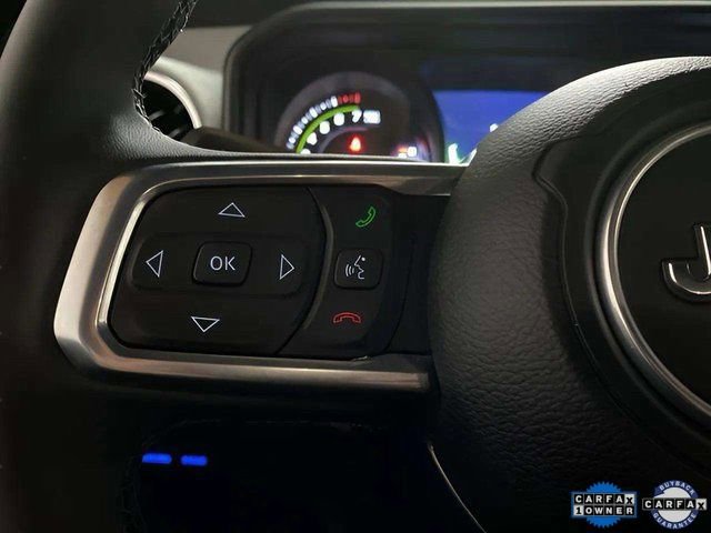 Used 2025 Jeep Wrangler Unlimited Sahara w/ Safety Group image 27