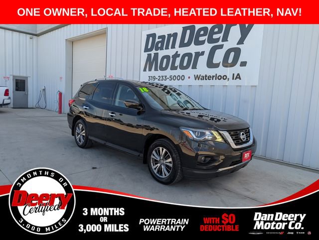 Used 2018 Nissan Pathfinder SL image 1
