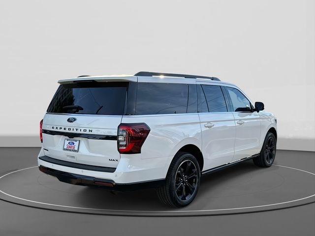Used 2022 Ford Expedition Max Limited image 5