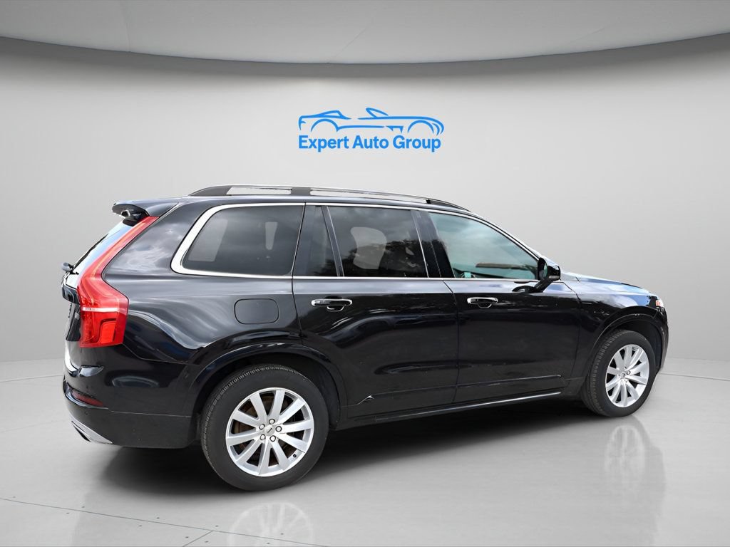 Used 2016 Volvo XC90 T6 Momentum w/ Momentum Plus Package AWD/4WD image 7