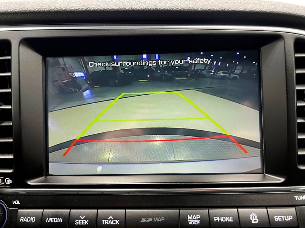 Used 2018 Hyundai Elantra Sport w/ Sport Premium Package 03 FWD image 12