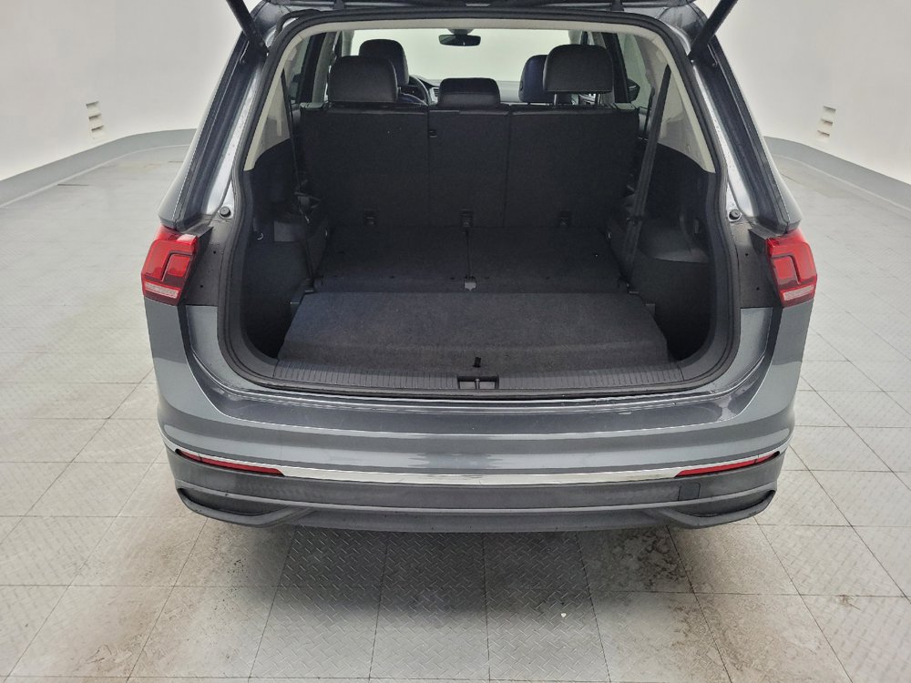 Used 2024 Volkswagen Tiguan SE FWD image 29