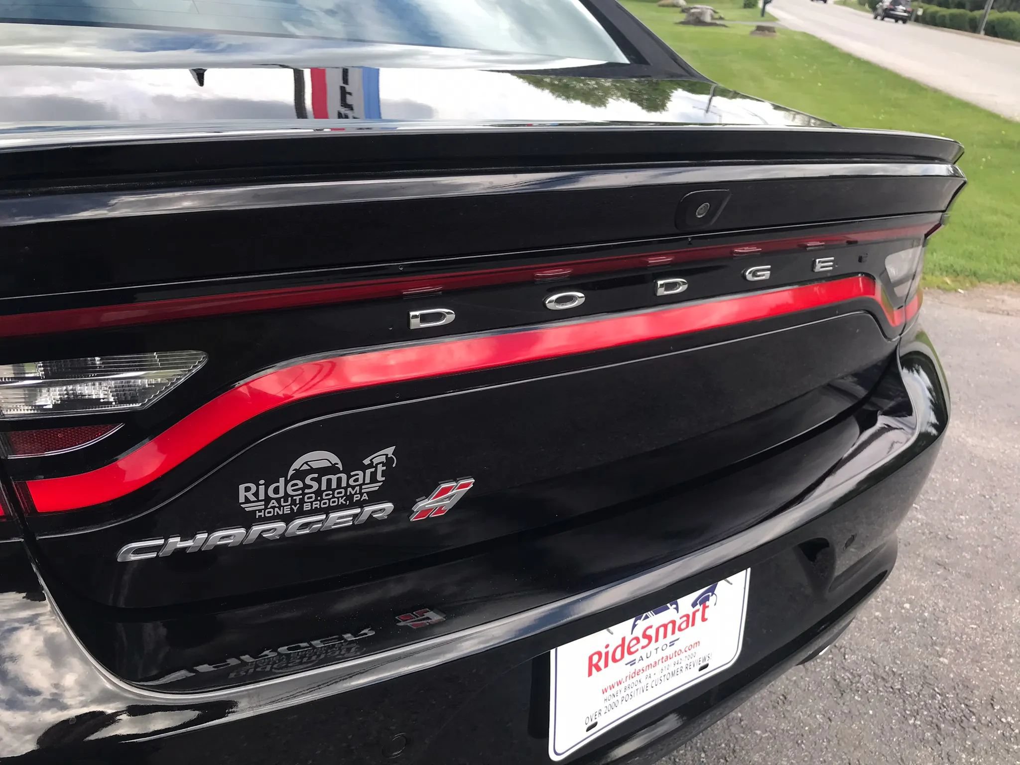 Used 2019 Dodge Charger SXT AWD/4WD image 37