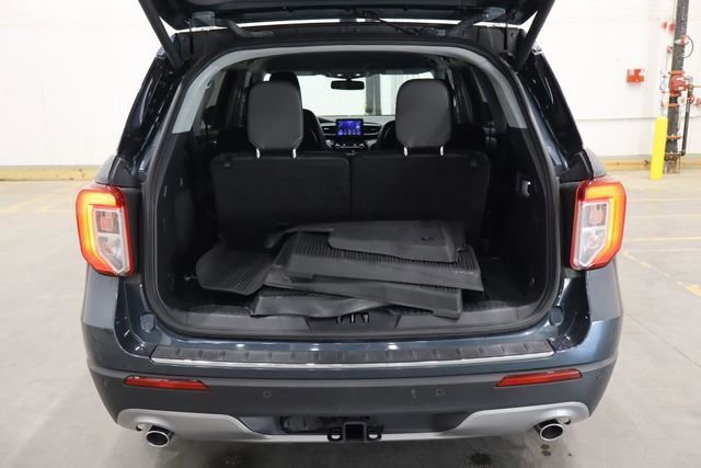 Used 2022 Ford Explorer Limited w/ Equipment Group 301A image 18