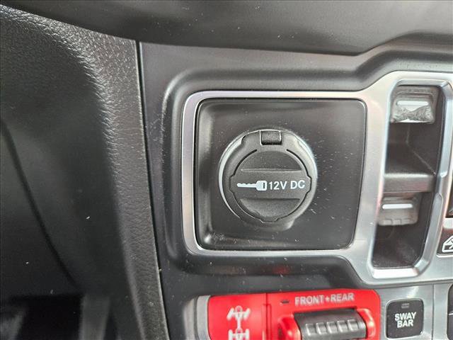 Used 2019 Jeep Wrangler Unlimited Rubicon AWD/4WD image 23