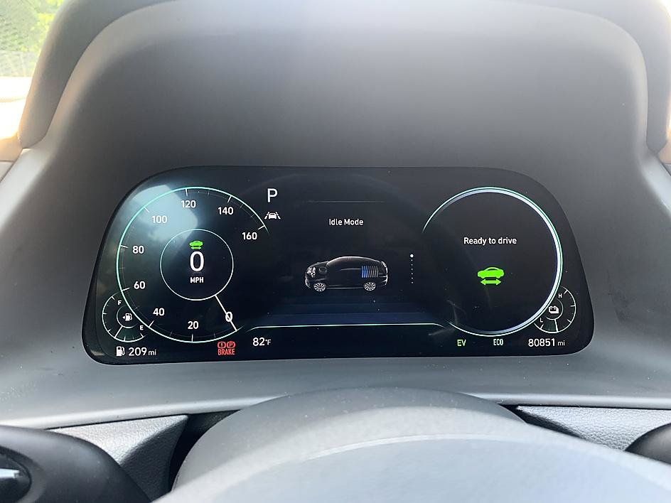 Used 2022 Hyundai Sonata Limited FWD image 13
