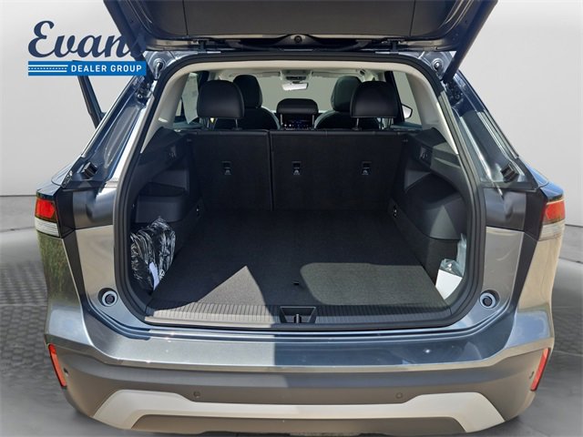 New 2025 Volkswagen Tiguan SE image 19