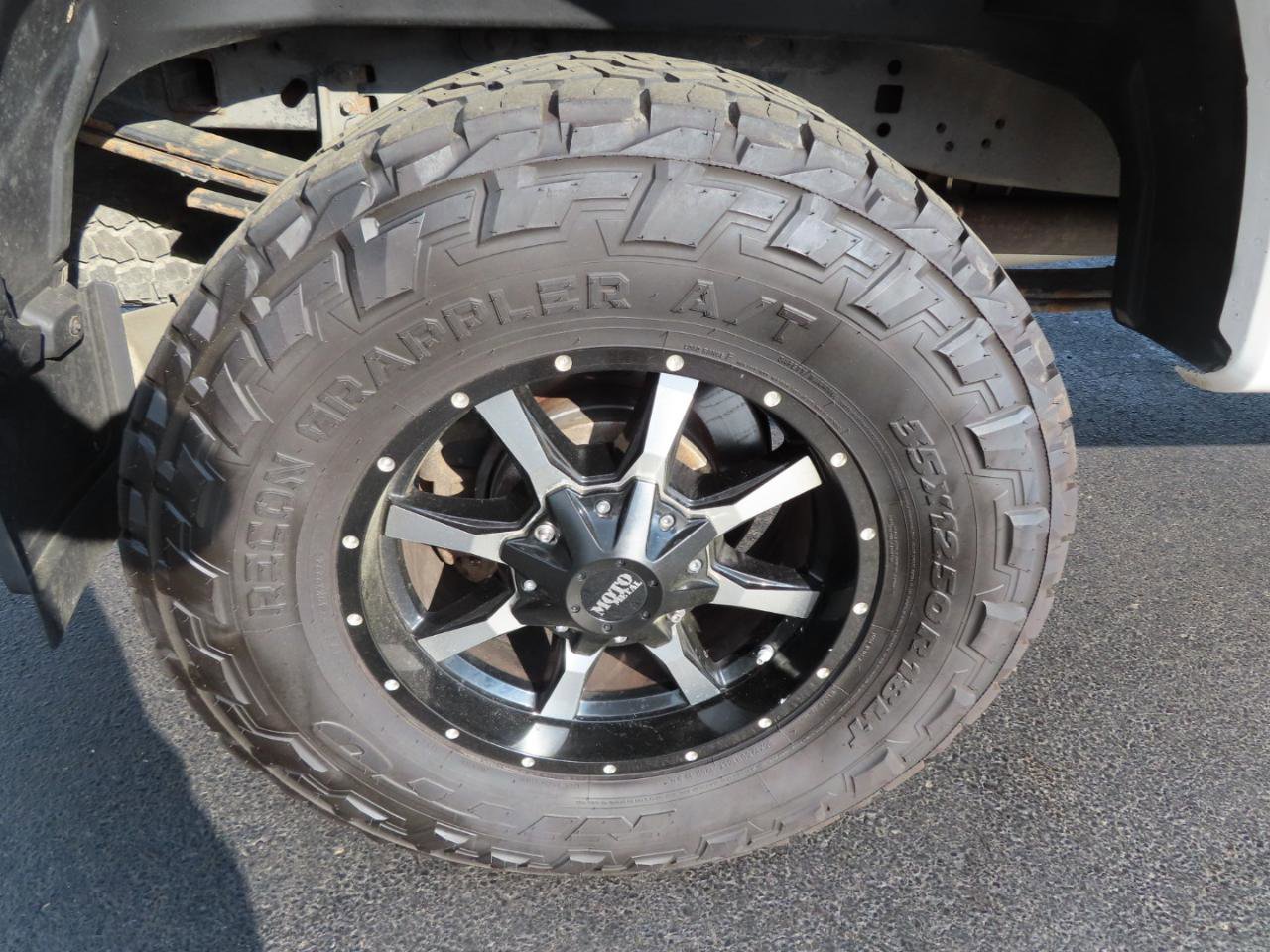 Used 2017 Ford F250 Platinum w/ Platinum Ultimate Package AWD/4WD image 21