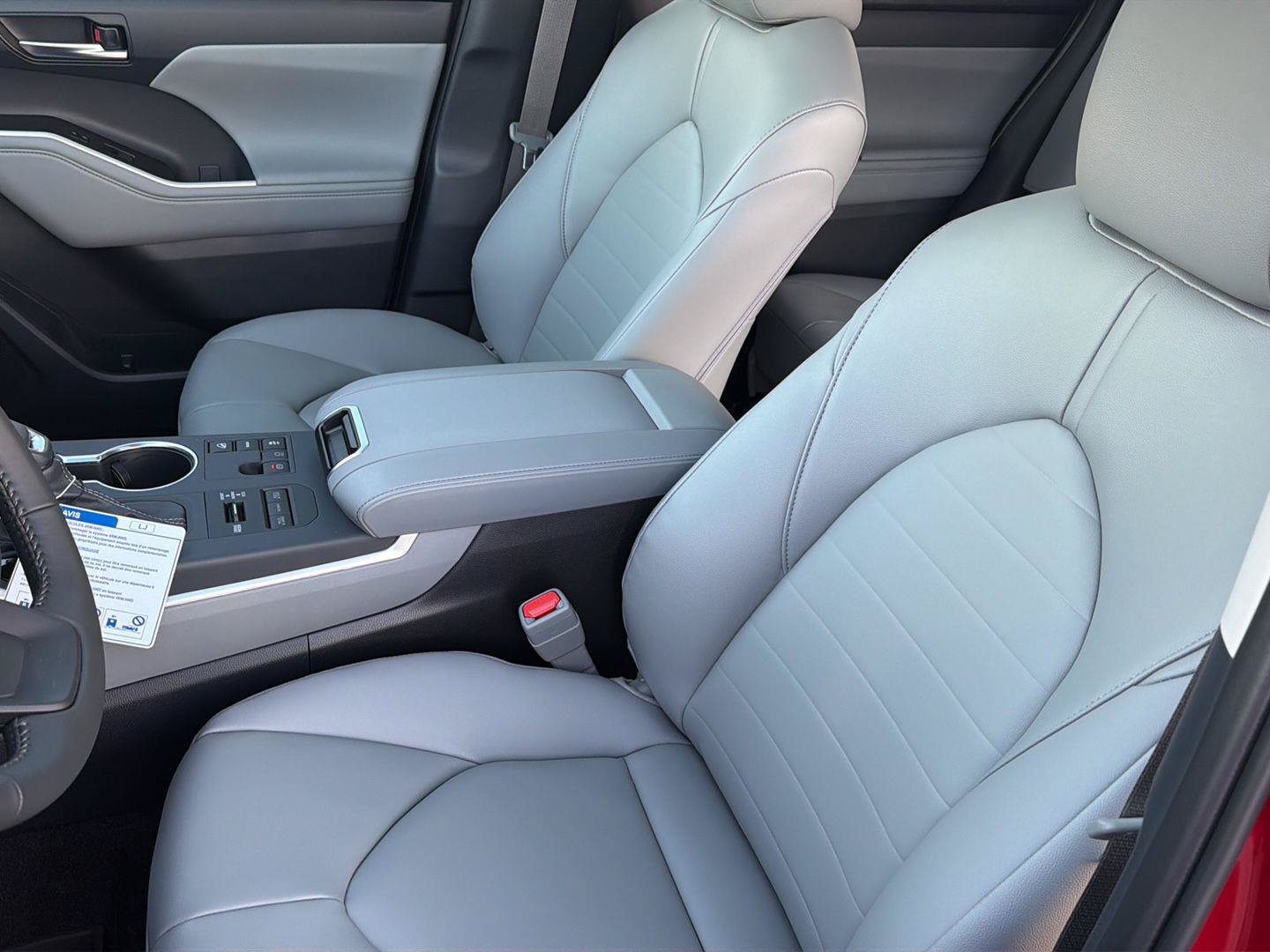 New 2026 Toyota Highlander XLE AWD/4WD image 29
