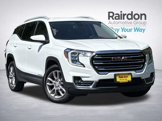 Used 2024 GMC Terrain SLT