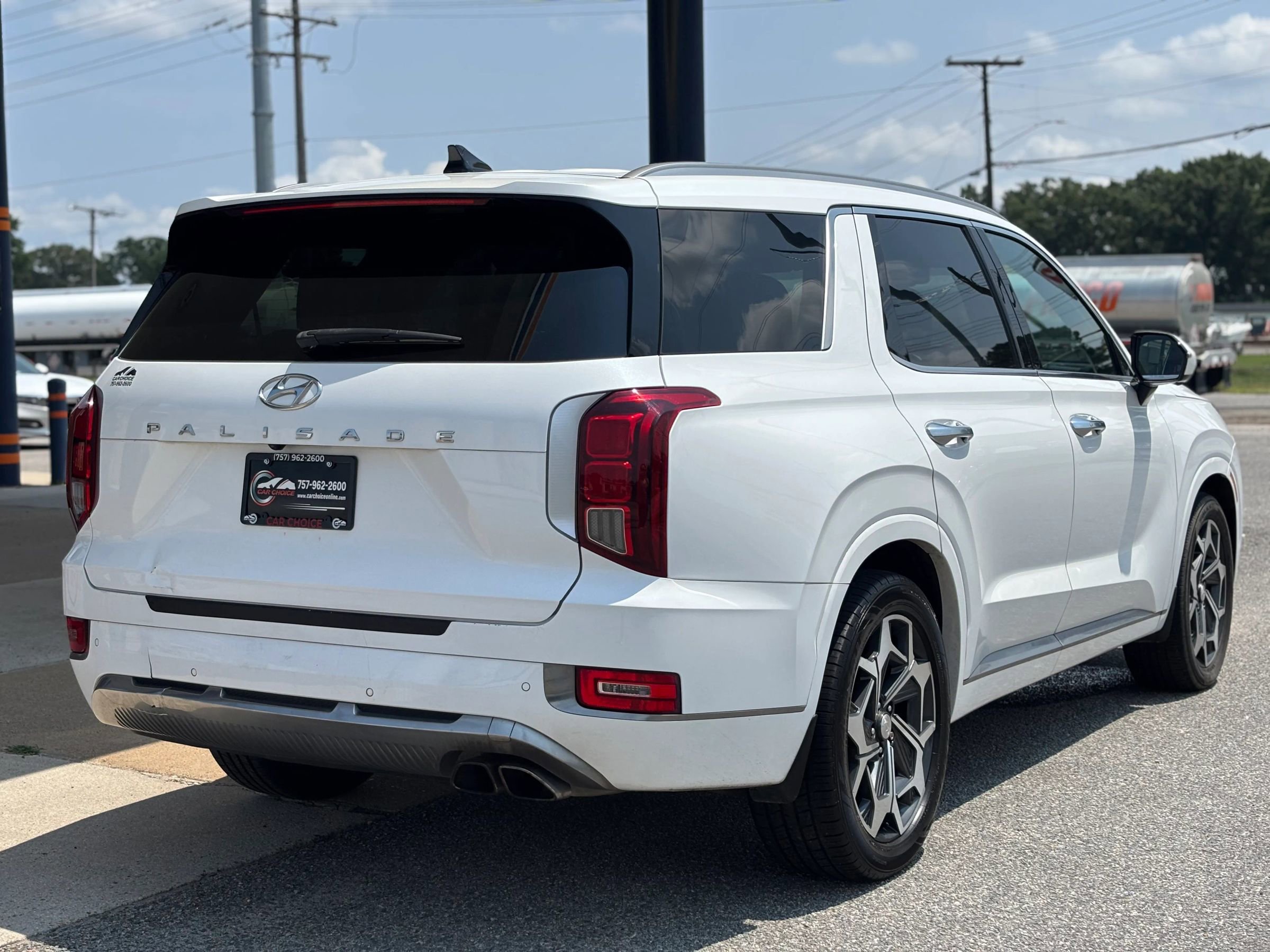 Used 2022 Hyundai Palisade Calligraphy w/ Cargo Package FWD image 8