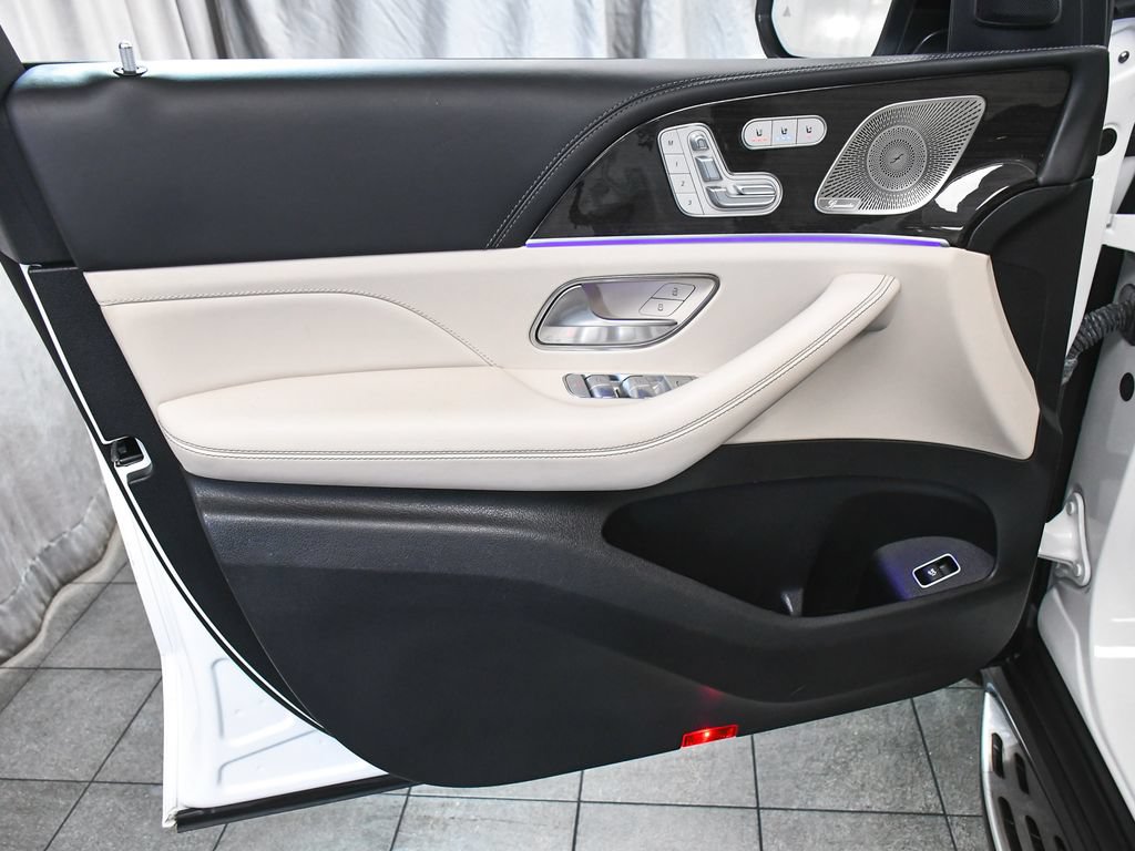 Used 2022 Mercedes-Benz GLS 63 AMG 4MATIC image 9
