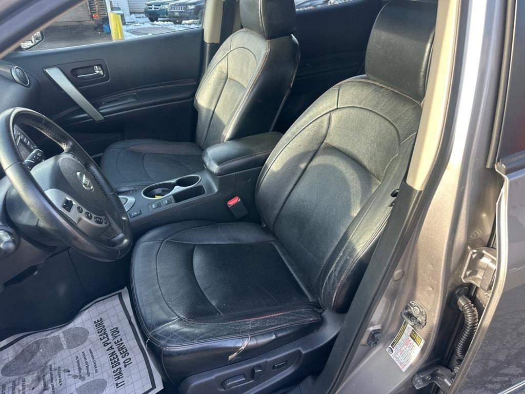 Used 2013 Nissan Rogue SL image 19