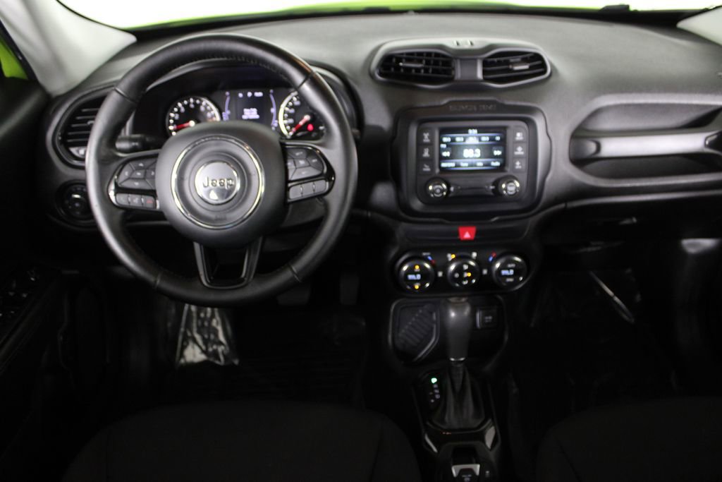 Used 2017 Jeep Renegade Altitude image 19