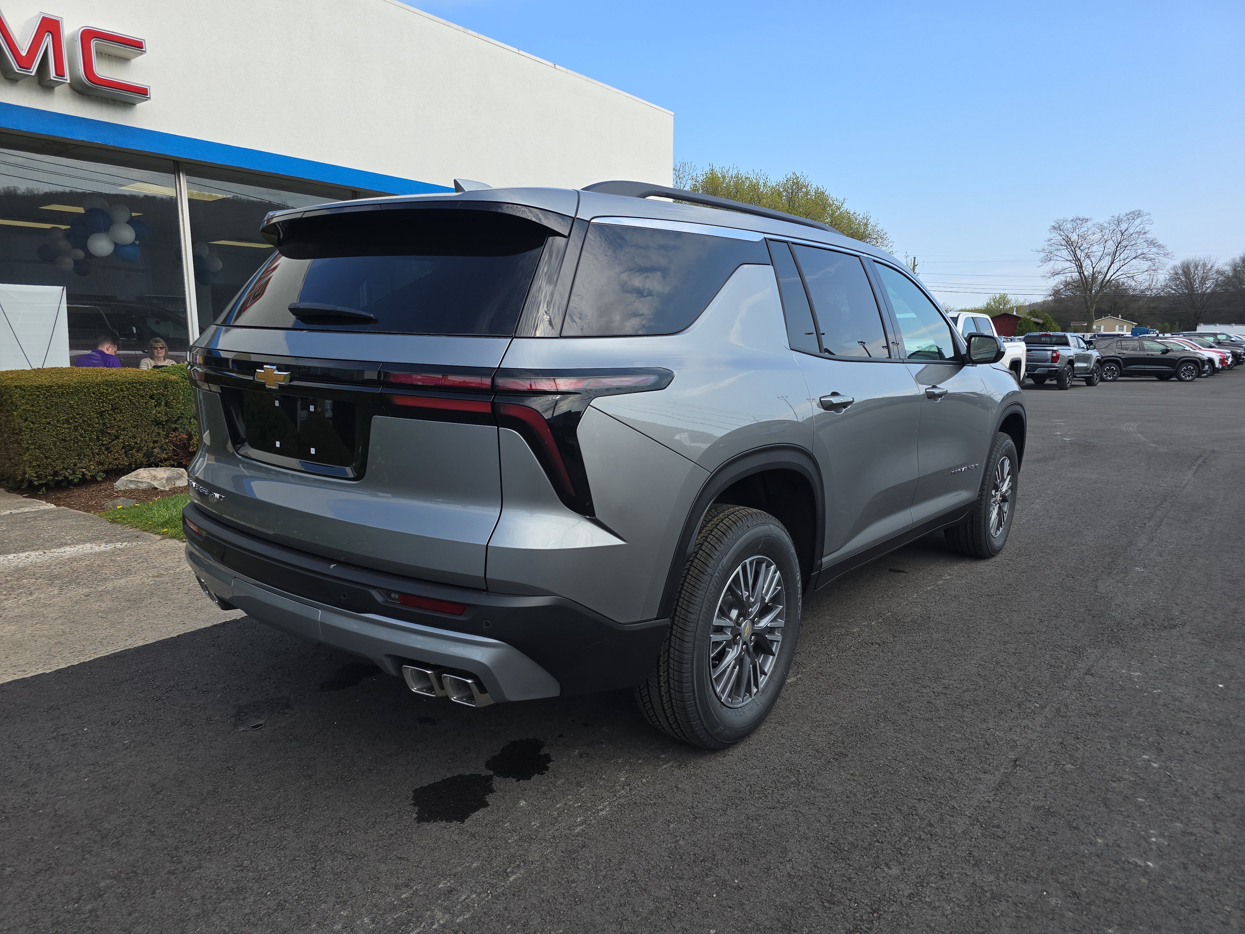 New 2026 Chevrolet Traverse LT AWD/4WD image 3