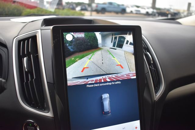 Used 2024 Ford Edge SEL image 34