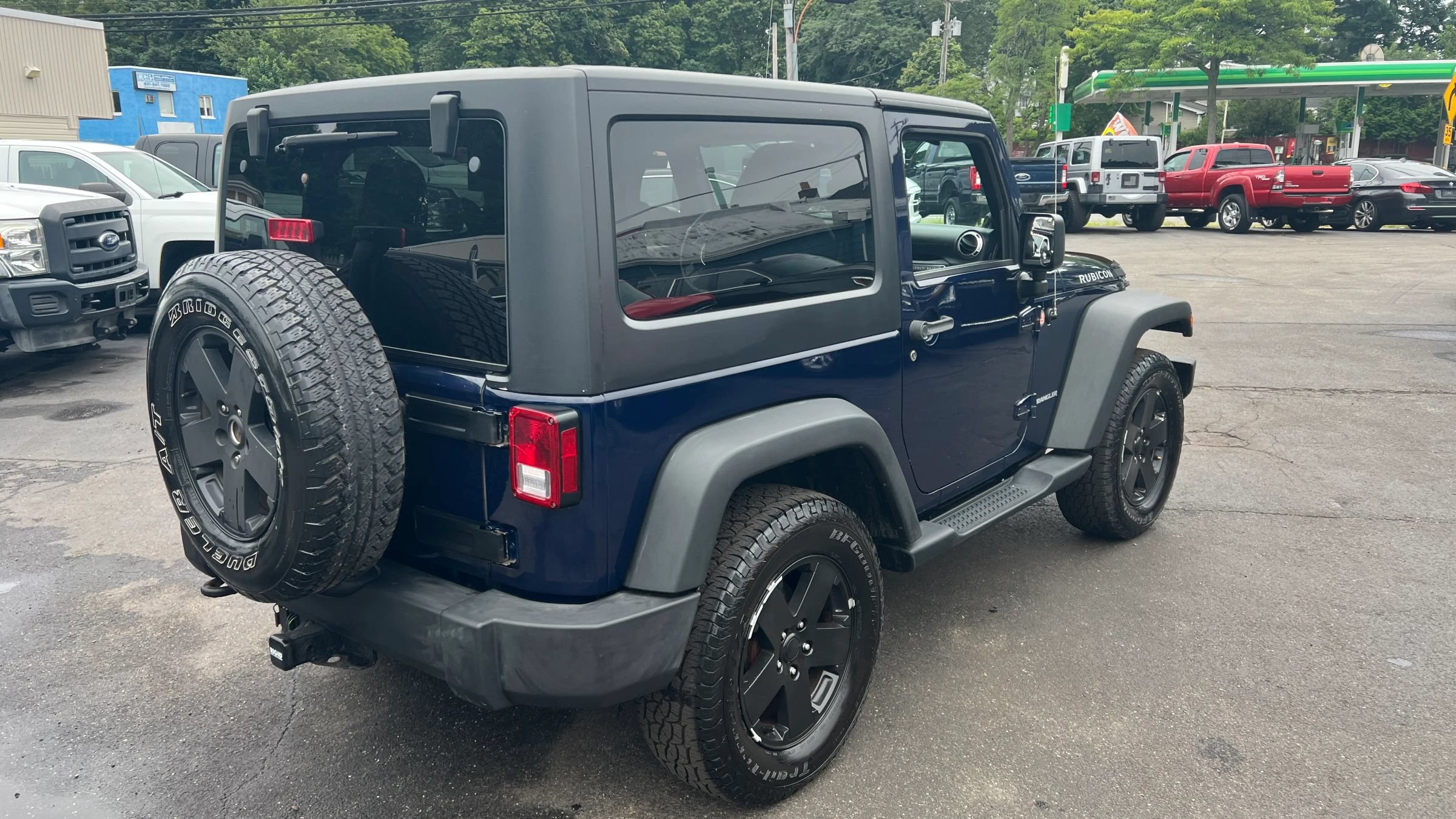 Used 2013 Jeep Wrangler Rubicon w/ Dual Top Group AWD/4WD image 7