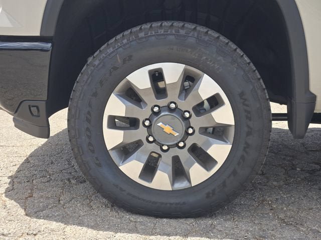 New 2026 Chevrolet Silverado 2500 Custom w/ Custom Value Package AWD/4WD image 9
