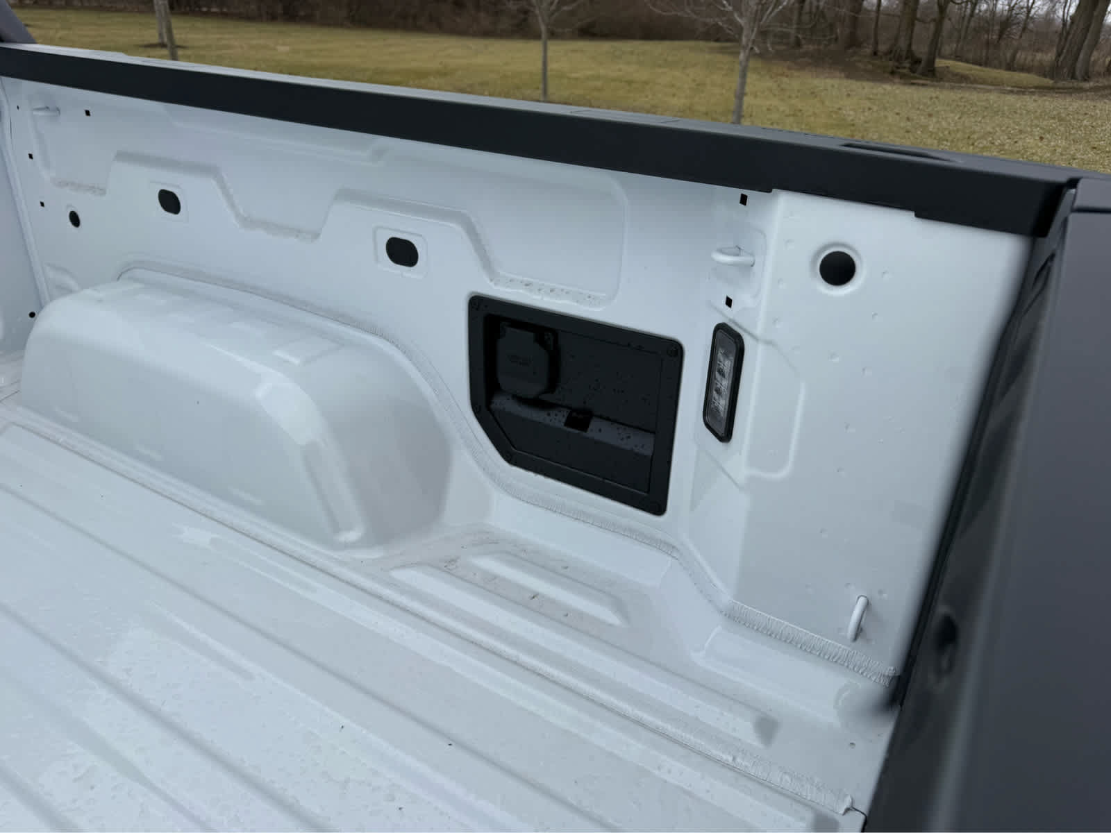 New 2026 GMC Sierra EV Elevation AWD/4WD image 5